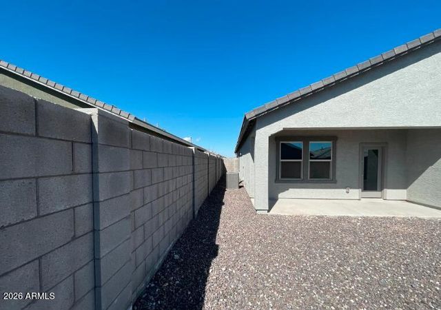 19577 W PALO VERDE Drive, Litchfield Park, AZ 85340