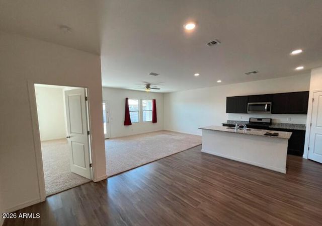 19577 W PALO VERDE Drive, Litchfield Park, AZ 85340