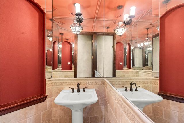 7414 Newbury Trail, Sugar Land, TX 77479