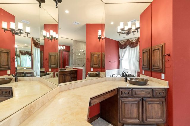 7414 Newbury Trail, Sugar Land, TX 77479