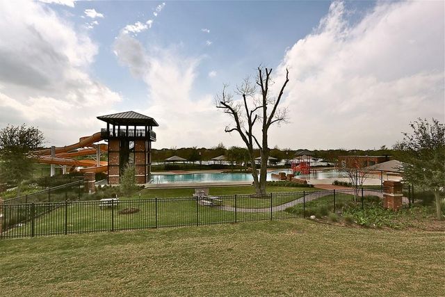 7414 Newbury Trail, Sugar Land, TX 77479