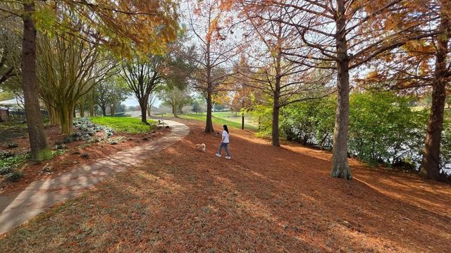 7414 Newbury Trail, Sugar Land, TX 77479