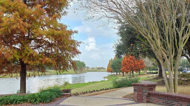 7414 Newbury Trail, Sugar Land, TX 77479