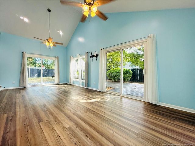 300 Wedge Court, Hope Mills, NC 28348