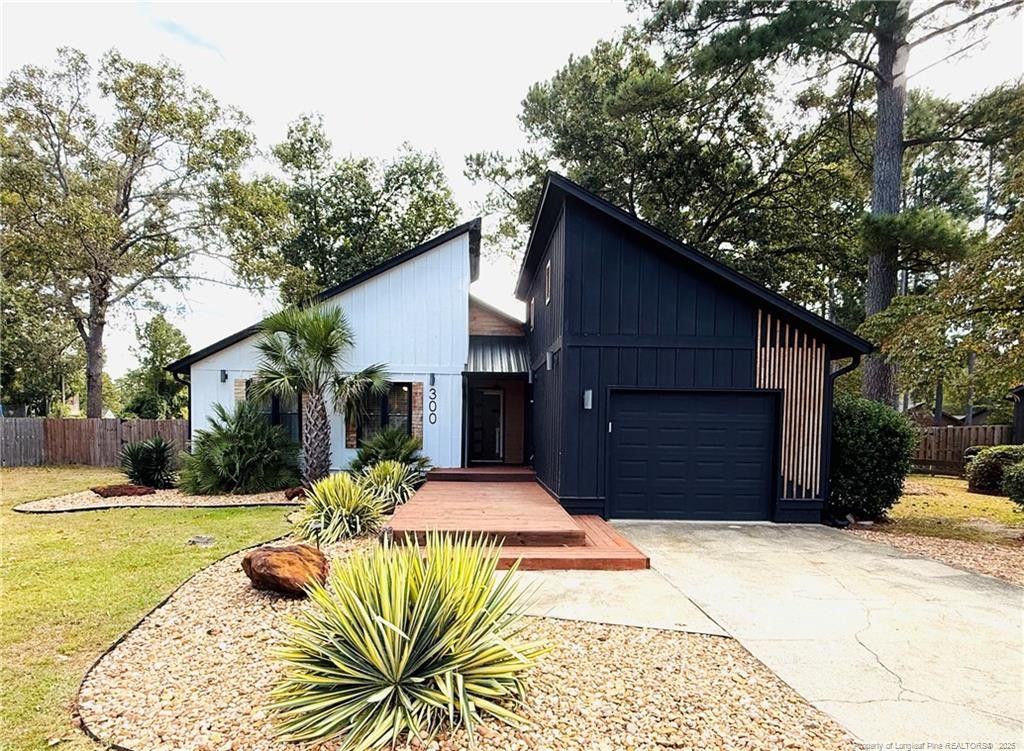 300 Wedge Court, Hope Mills, NC 28348