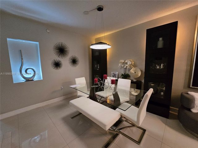 8441 SW 124th Ave 106, Miami, FL 33183