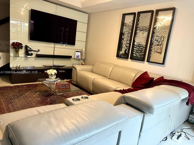 8441 SW 124th Ave 106, Miami, FL 33183