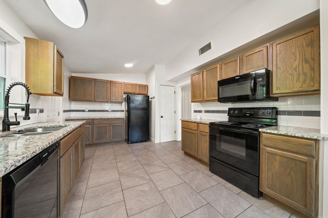 231 Burroughs Street, Hot Springs, AR 71913