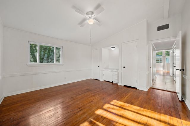 231 Burroughs Street, Hot Springs, AR 71913