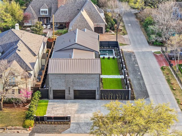 6404 Lakehurst Avenue, Dallas, TX 75230
