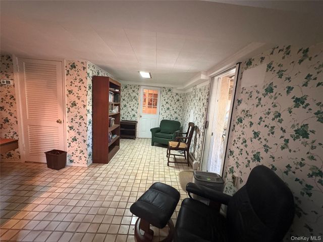 732 Scarsdale Road, Tuckahoe, NY 10707