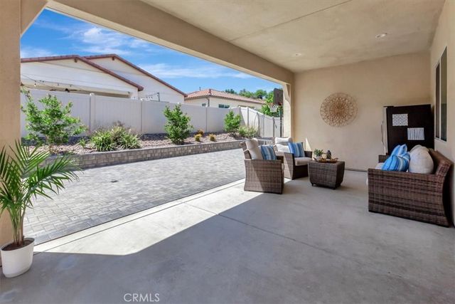 2303 Nova Way, Corona, CA 92883