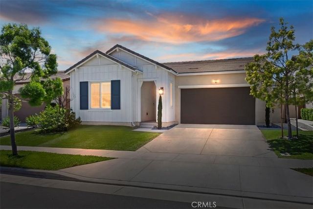 2303 Nova Way, Corona, CA 92883