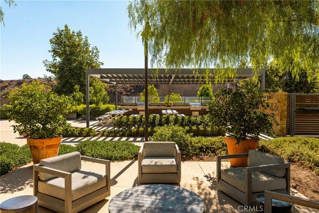 2303 Nova Way, Corona, CA 92883