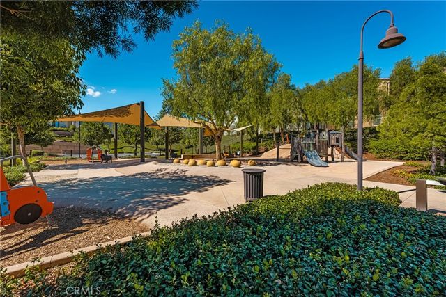 2303 Nova Way, Corona, CA 92883