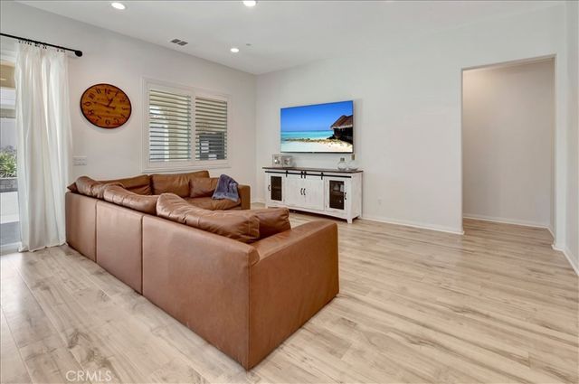 2303 Nova Way, Corona, CA 92883