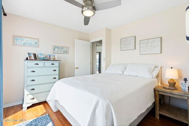 218 Oyster Lane, N Topsail Beach, NC 28460