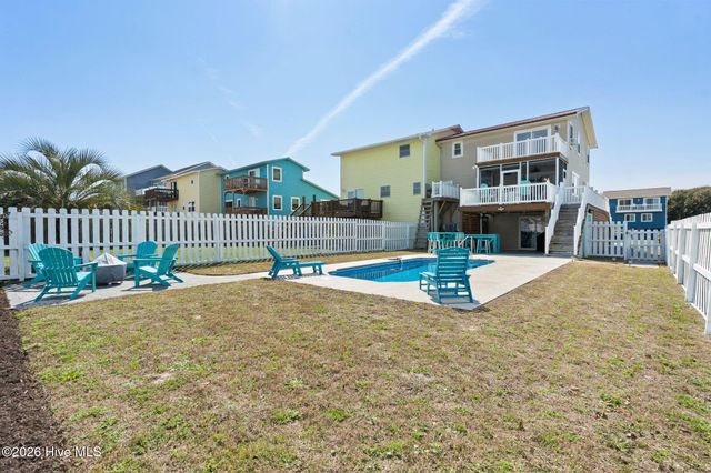218 Oyster Lane, N Topsail Beach, NC 28460