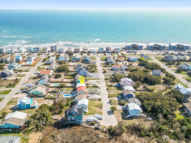 218 Oyster Lane, N Topsail Beach, NC 28460