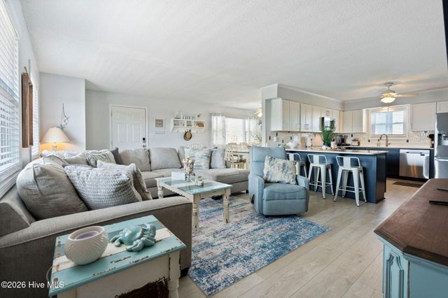 218 Oyster Lane, N Topsail Beach, NC 28460