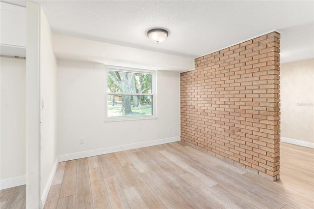 405 OAKHURST STREET, Altamonte Springs, FL 32701