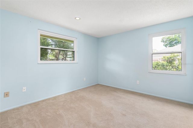 405 OAKHURST STREET, Altamonte Springs, FL 32701