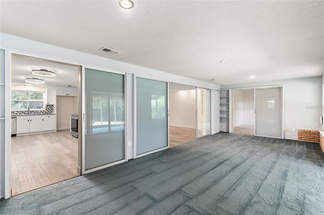 405 OAKHURST STREET, Altamonte Springs, FL 32701