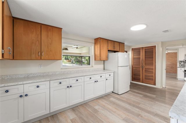 405 OAKHURST STREET, Altamonte Springs, FL 32701