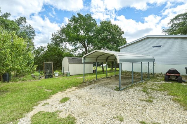 200 Autumn Ridge DR, Liberty Hill, TX 78642