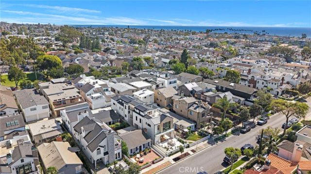 612 Begonia 1/2, Corona Del Mar, CA 92625