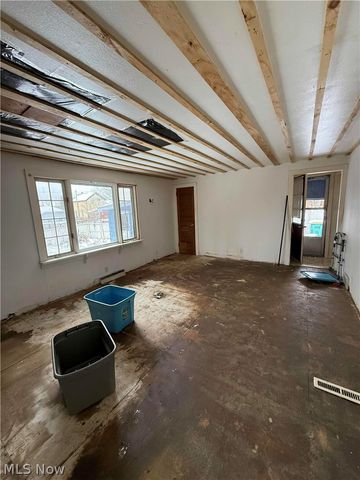 136 Ferris Avenue, Chardon, OH 44024