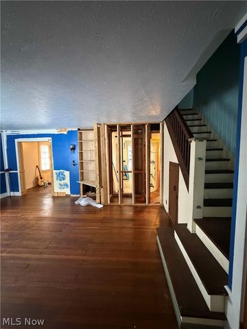 136 Ferris Avenue, Chardon, OH 44024