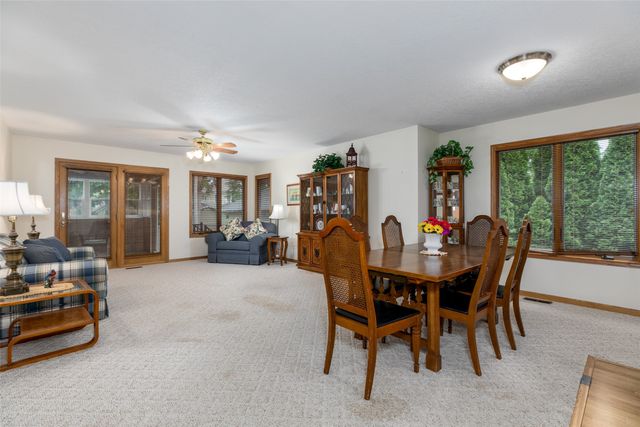 1412 Court Street, Adel, IA 50003