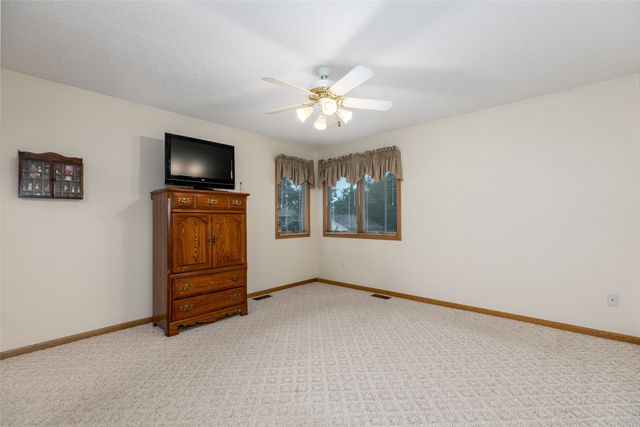 1412 Court Street, Adel, IA 50003