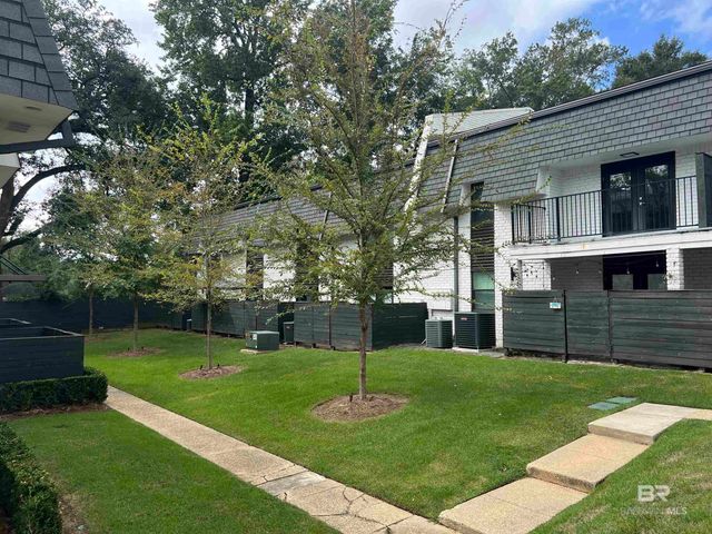 3655 Old Shell Road 211, Mobile, AL 36608