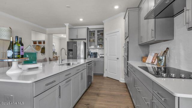 1121 Summer Daisy Drive, Aberdeen, NC 28315