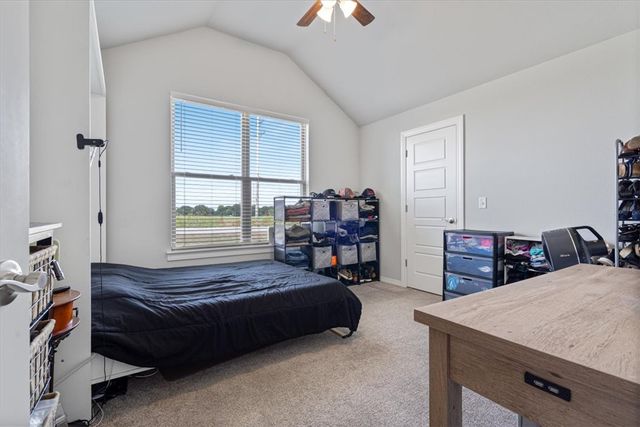 1516 Taylor Orchard Road, Gentry, AR 72734
