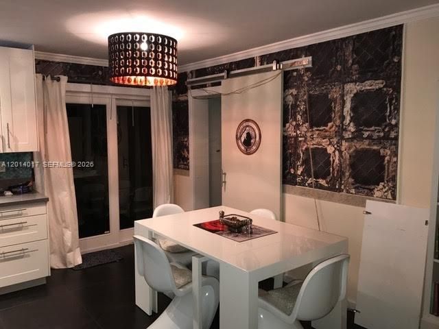 335 NE 114th St, Miami, FL 33161