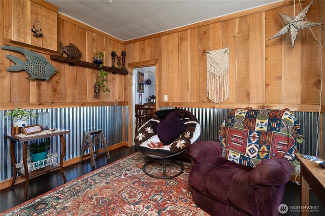18447 W Lincoln Street, Mount Vernon, WA 98273