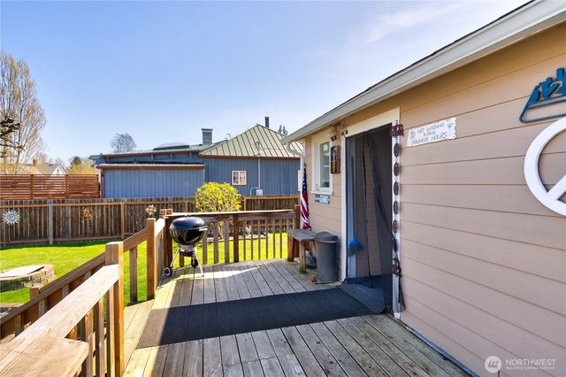 18447 W Lincoln Street, Mount Vernon, WA 98273