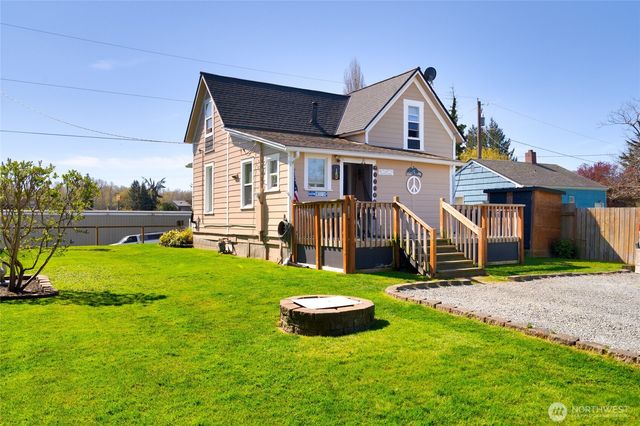 18447 W Lincoln Street, Mount Vernon, WA 98273