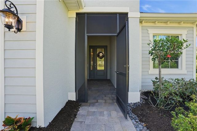 15194 Blue Bay CIR, Fort Myers, FL 33913