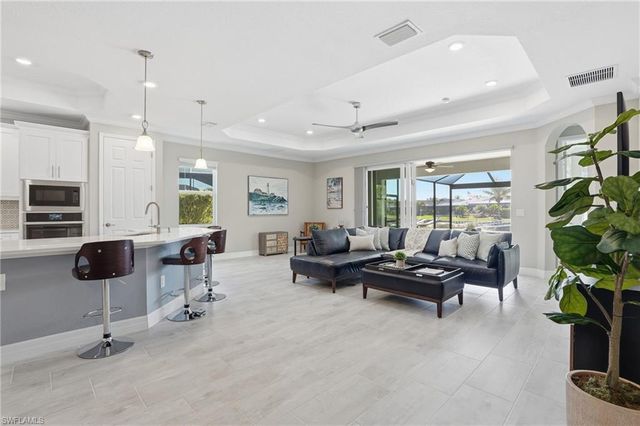 15194 Blue Bay CIR, Fort Myers, FL 33913