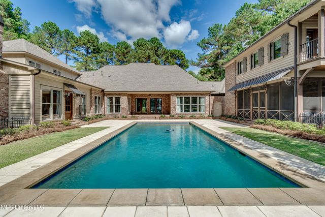 111 Johnstone Drive, Madison, MS 39110