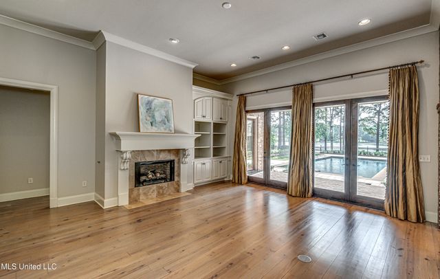 111 Johnstone Drive, Madison, MS 39110
