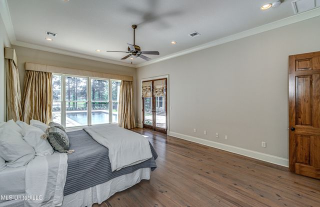 111 Johnstone Drive, Madison, MS 39110