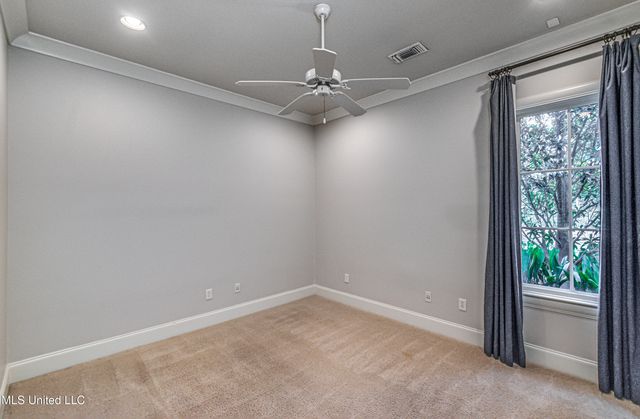 111 Johnstone Drive, Madison, MS 39110