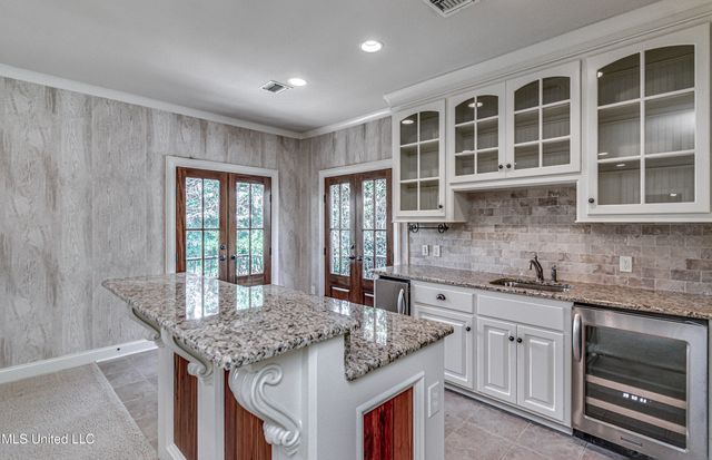 111 Johnstone Drive, Madison, MS 39110