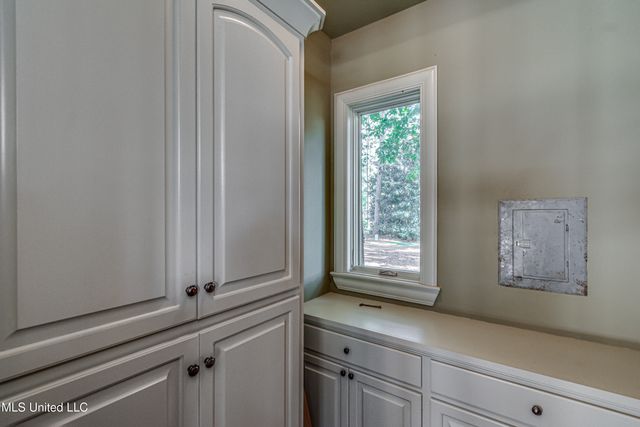 111 Johnstone Drive, Madison, MS 39110