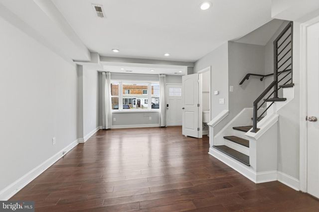 409 36TH ST NE, Washington, DC 20019